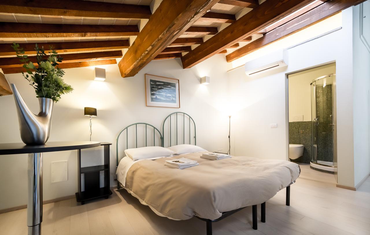 Guesthouse Via Di Gracciano - Adults Only Montepulciano Ngoại thất bức ảnh