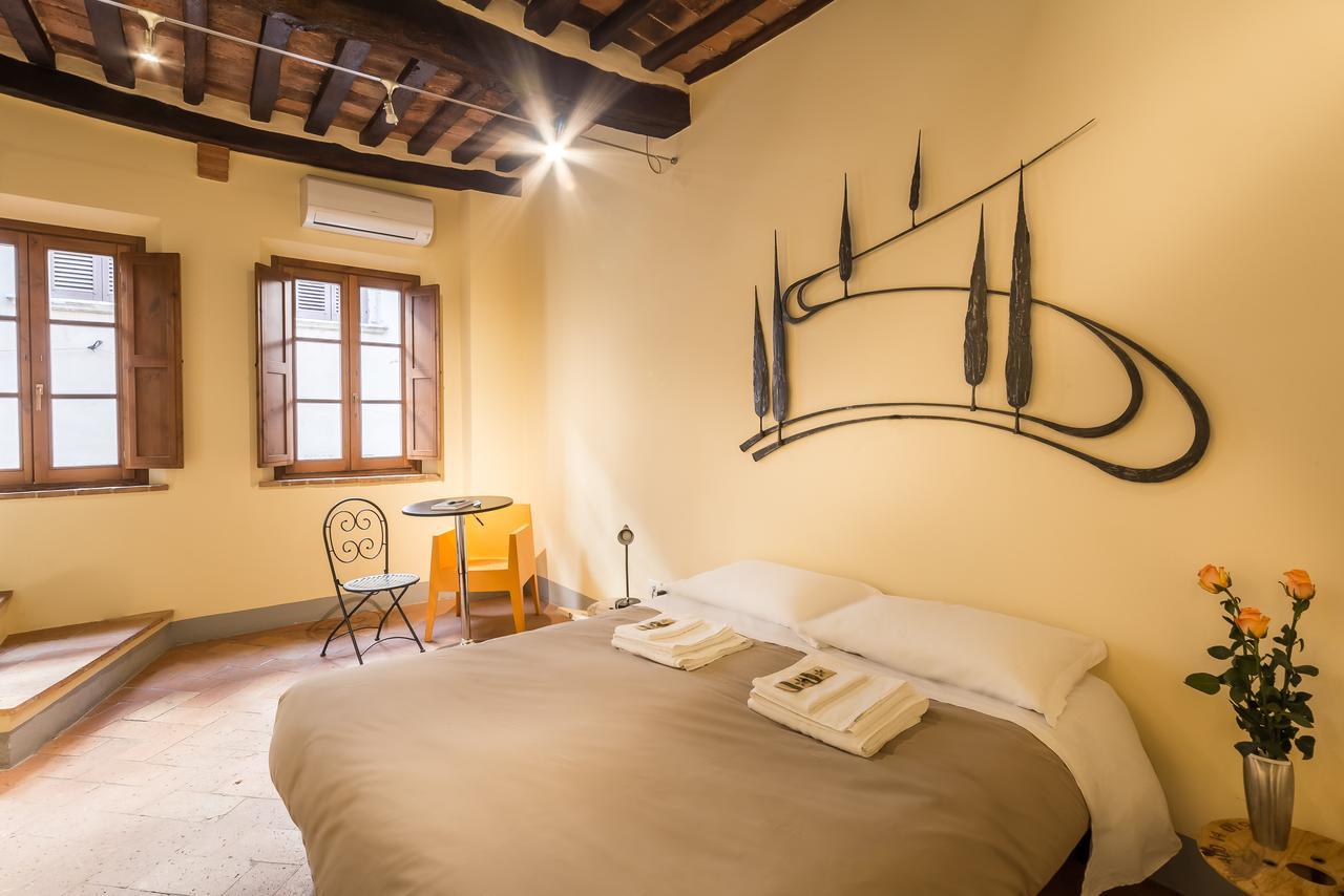 Guesthouse Via Di Gracciano - Adults Only Montepulciano Ngoại thất bức ảnh